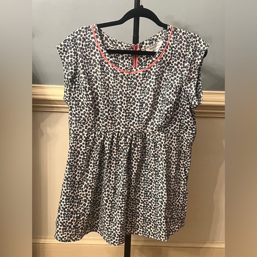 Motherhood Navy ‎ and White Leopard Print Top maternity
